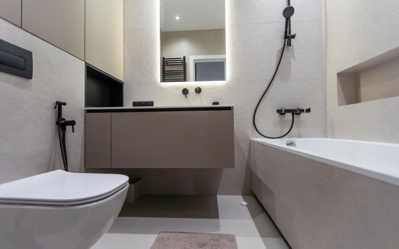 Bright elegant bathroom interior in a luxury house.