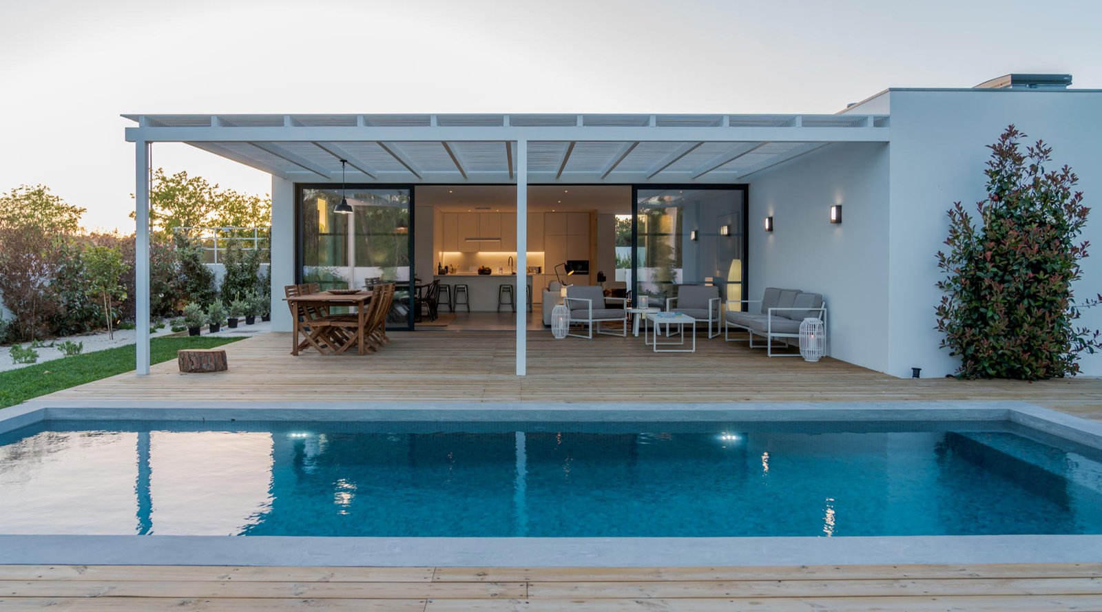 Pergola Construction Cost in Dubai 2026 for villa aluminium pergola design and outdoor shade structure