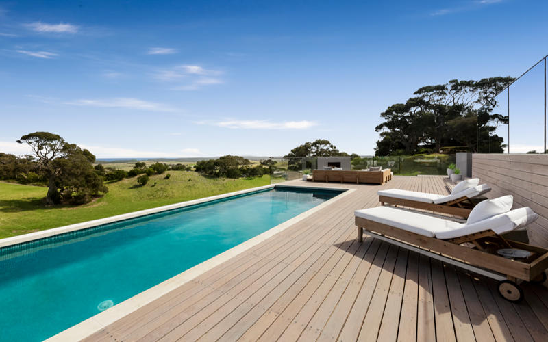 residential-swimming-pool-installation-dubai