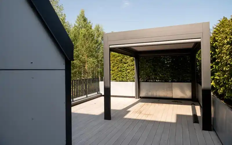 aluminum-pergola-installation-dubai