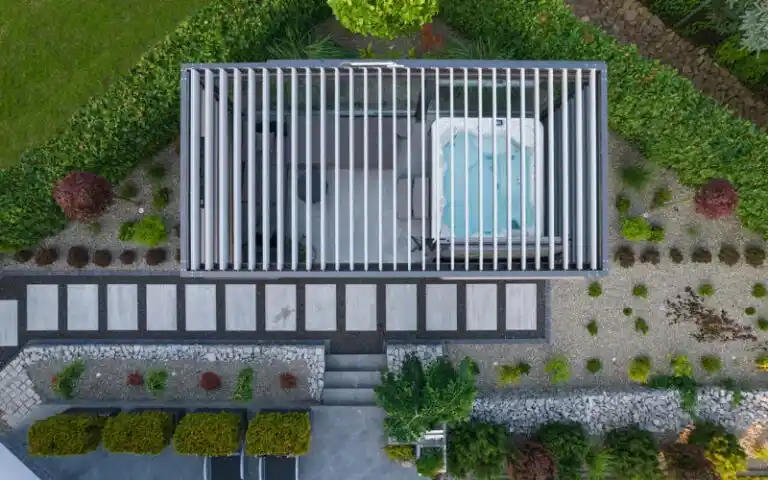 pergola-with-seating-area-dubai